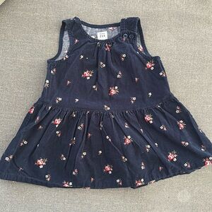 Baby gap floral corduroy dress. Size 12-18 months
